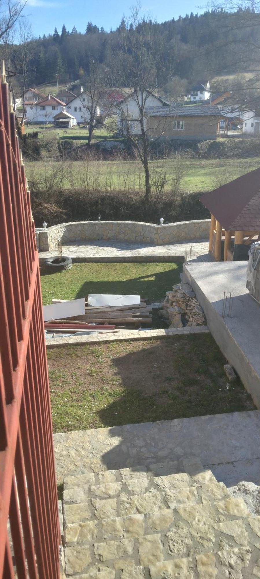 Porodicna Kuca Apartment *